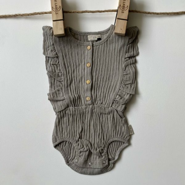 little_indians_onesie_ruffle_taupe